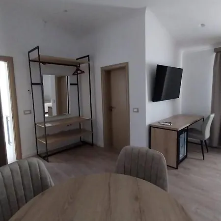 Hotel Petro